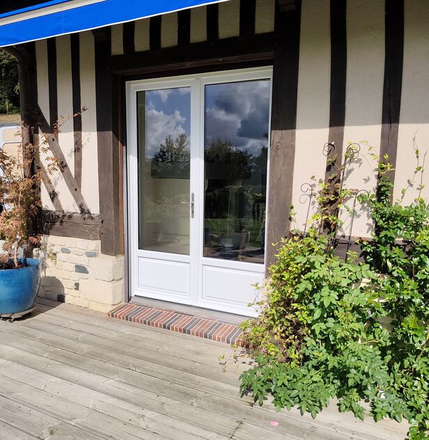 Portes fenêtres et fixes bois