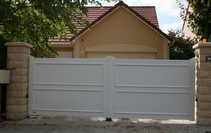 Nos modèles de portails PVC à Pont Audemer